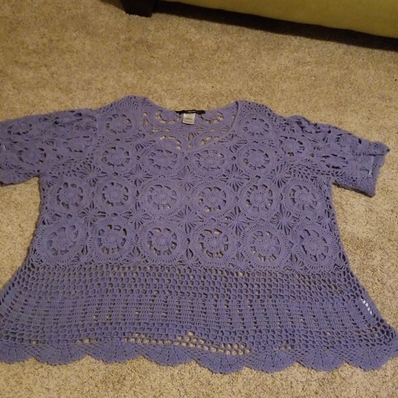 Denim 24/7 Tops - Cute crochet top!
